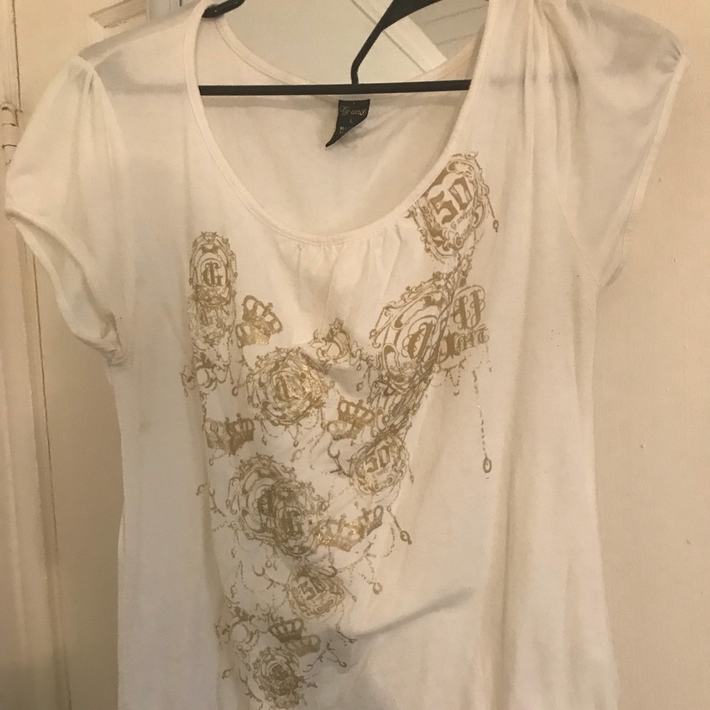 Gold and white T-shirt